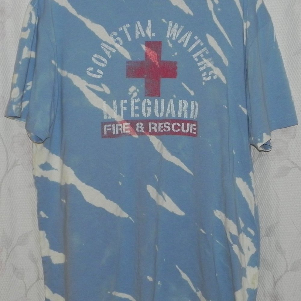 Reverse tie dye Coastal Waters t-shirt